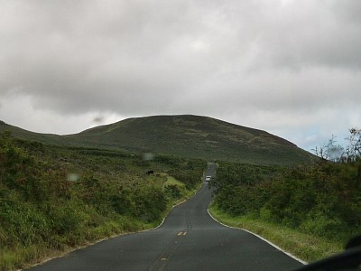 Rückseite der Road to Hana (piilany Highway)